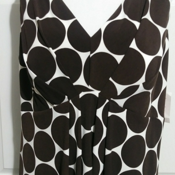 Dressbarn Sleeveless V-Neck Dress - Picture 2 of 7